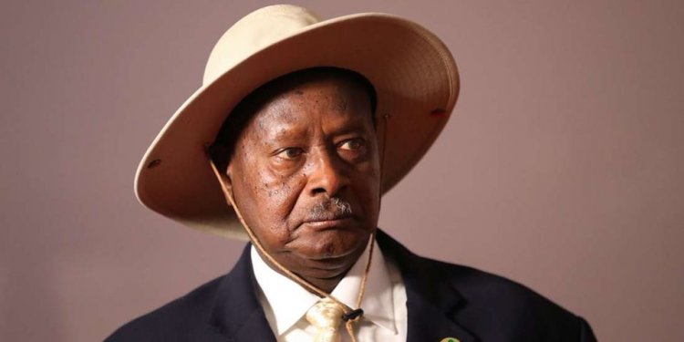 PEREZIDA MUSEVENI ARAHAGURUKIWE.