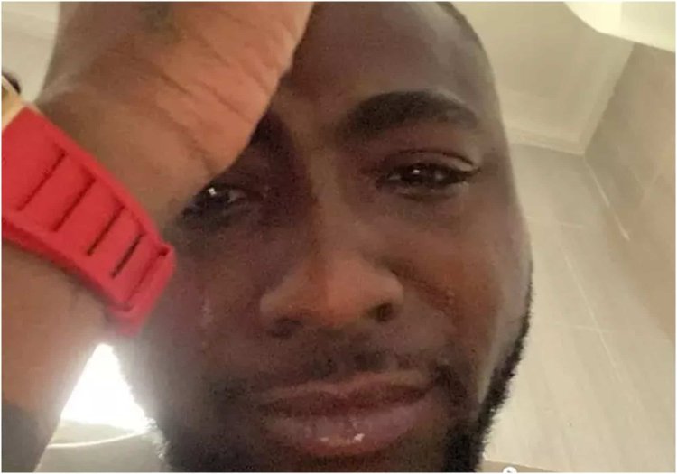 DAVIDO AGAHINDA GATUMYE ATIHAHIRA.